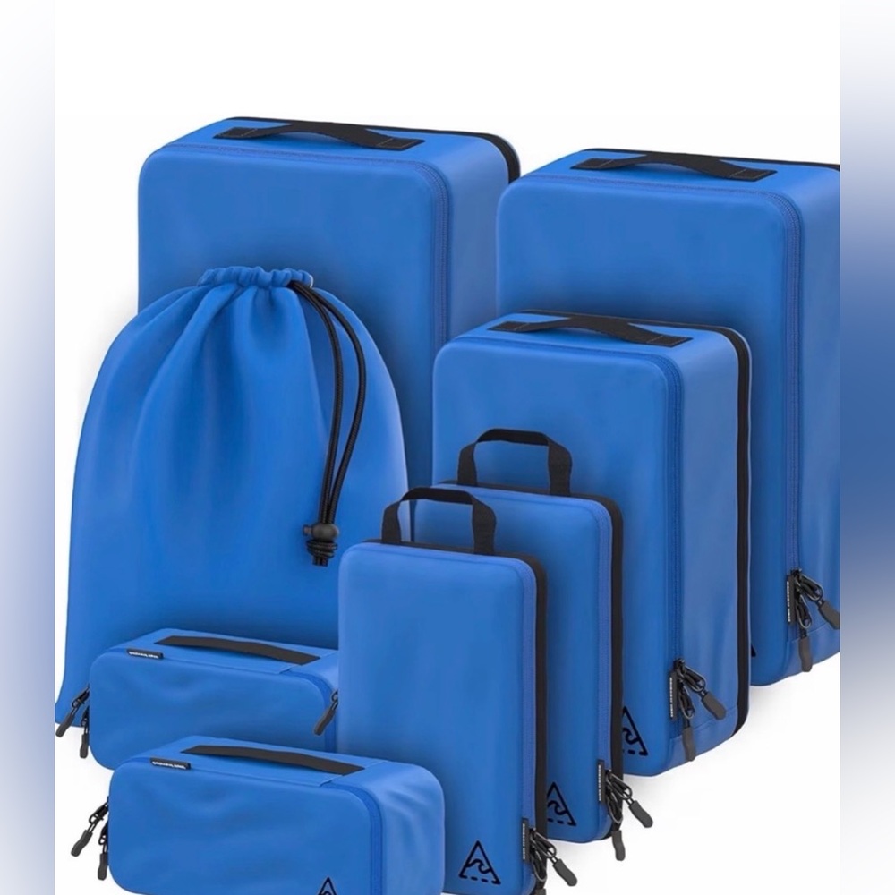 Well Traveled 8-piece Compression Packing Cubes